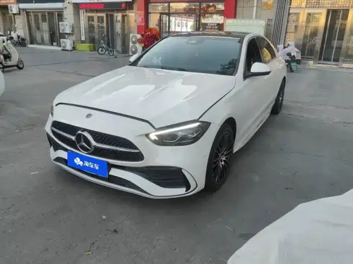 Mercedes-Benz C-Class, 2025