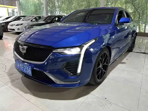 Cadillac CT4, 2021