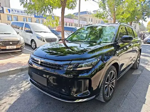AITO M7, 2025