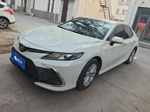 Toyota Camry, 2023