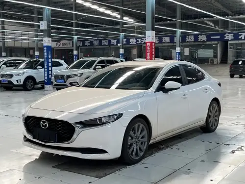 Mazda Mazda3 Axela, 2026