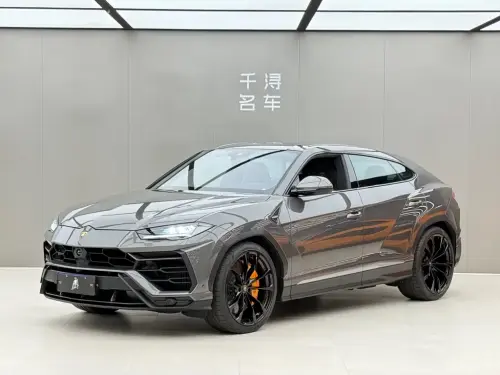 Lamborghini Urus, 2022