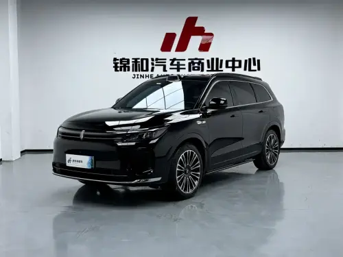 AITO M7, 2024