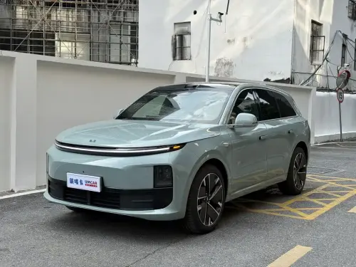 Li Auto L6, 2025