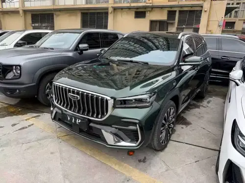 Geely Xingyue L, 2025