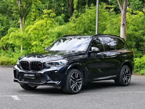 BMW X5M, 2021