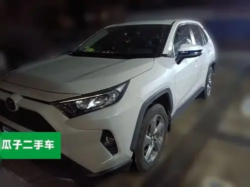 Toyota RAV4, 2021