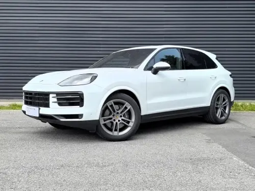 Porsche Cayenne, 2025