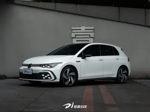 Volkswagen Golf GTI, 2025