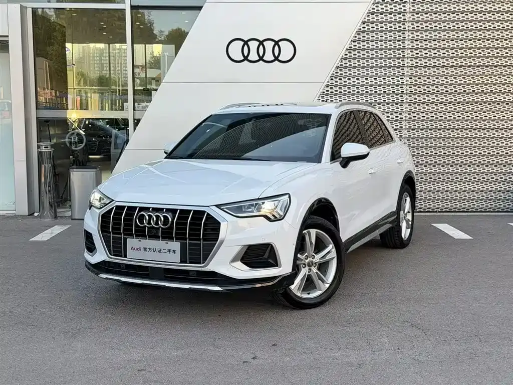 Audi Q3, 2021