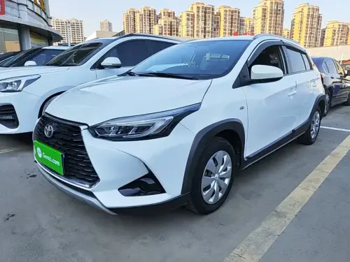 Toyota Yaris L, 2023