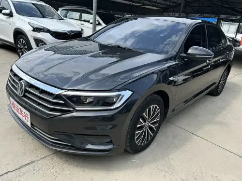 Volkswagen Sagitar, 2020