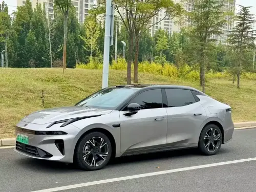 Lynk & Co 07, 2025