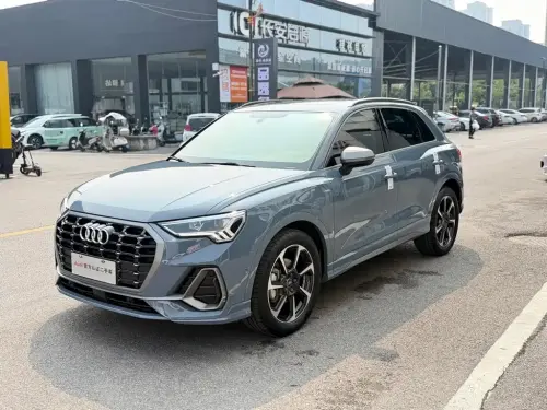 Audi Q3, 2022