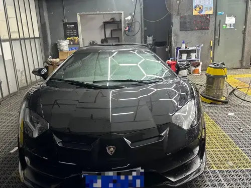 Lamborghini Aventador, 2019