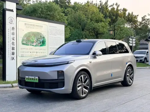 Li Auto L9, 2022