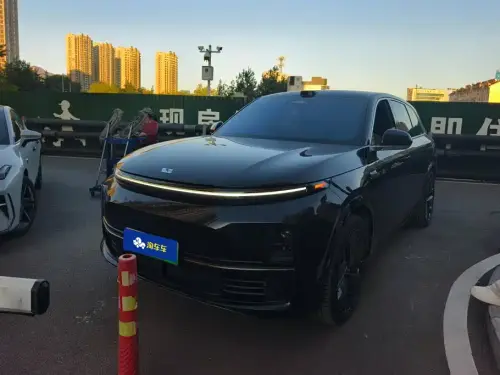 Li Auto L7, 2025