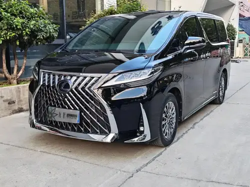 Lexus LM, 2021