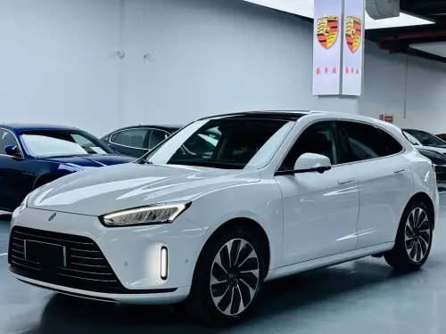 AITO M5, 2022
