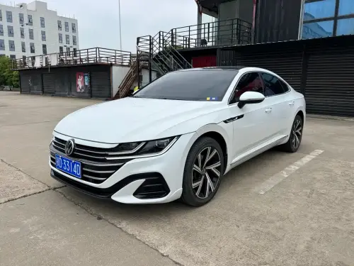 Volkswagen CC, 2023