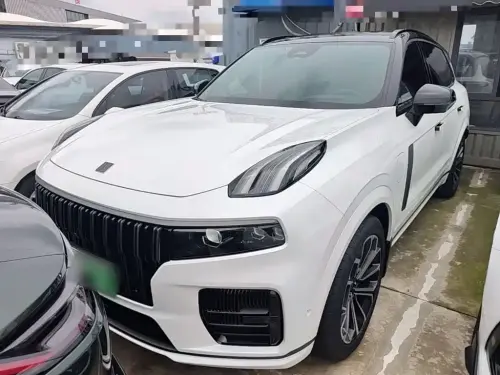 Lynk & Co 09, 2022