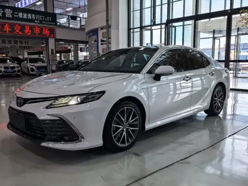 Toyota Camry, 2022