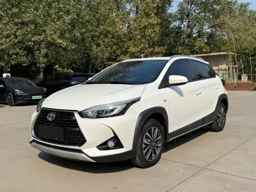 Toyota Yaris L, 2021