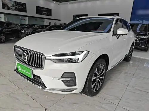 Volvo XC60, 2025