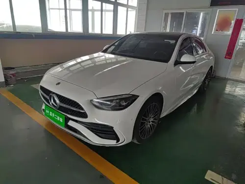 Mercedes-Benz C-Class, 2022