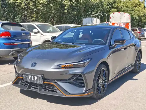 Changan UNI-V, 2025