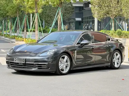 Porsche Panamera, 2020