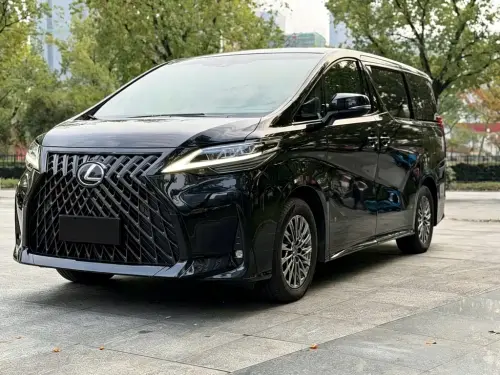 Lexus LM, 2021