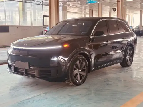 Li Auto L8, 2025