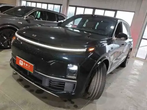 Li Auto L9, 2025