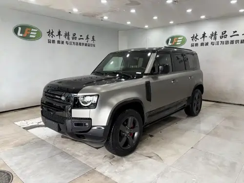 Land Rover Defender, 2025