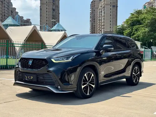 Toyota Crown Kluger, 2022