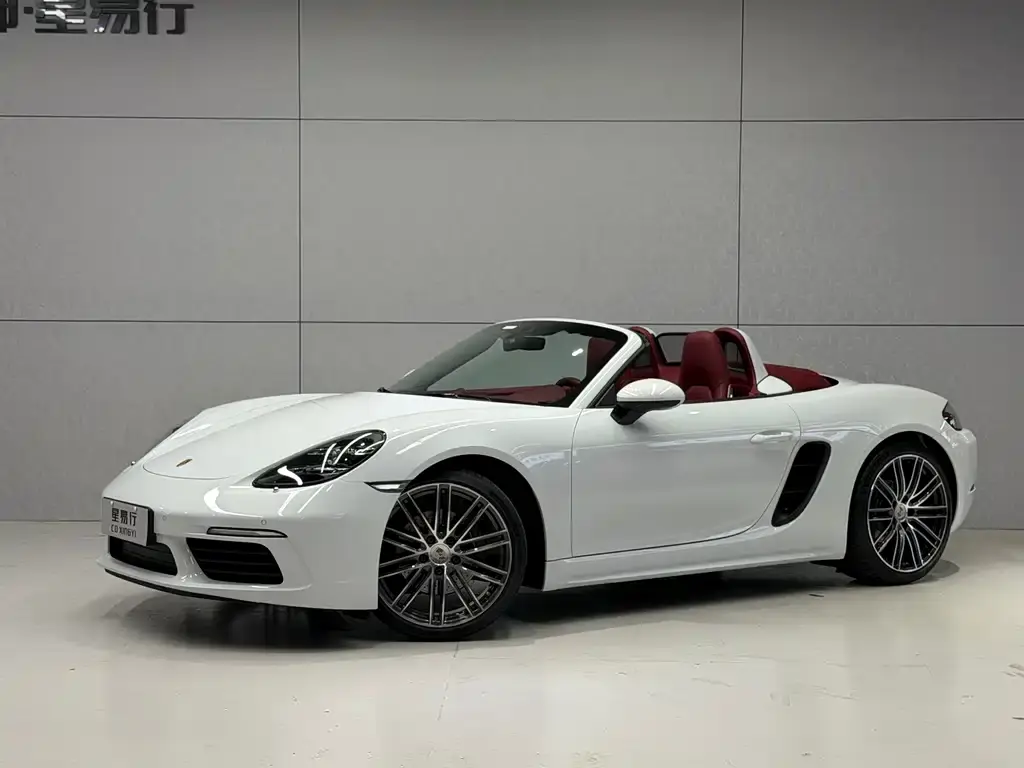Porsche 718, 2022