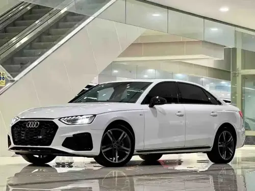 Audi A4, 2022