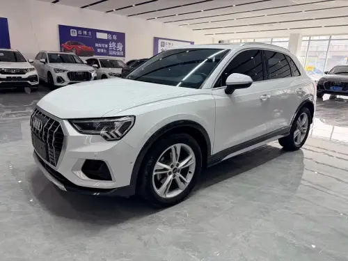 Audi Q3, 2023