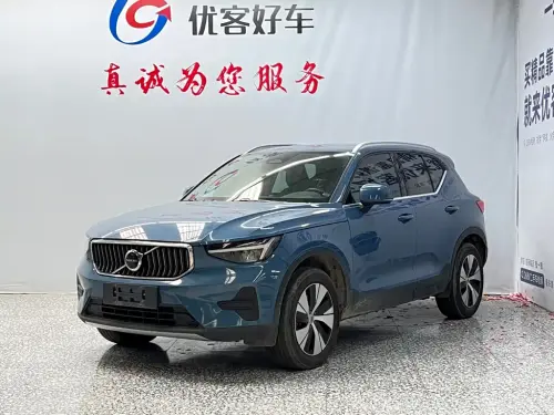 Volvo XC40, 2024