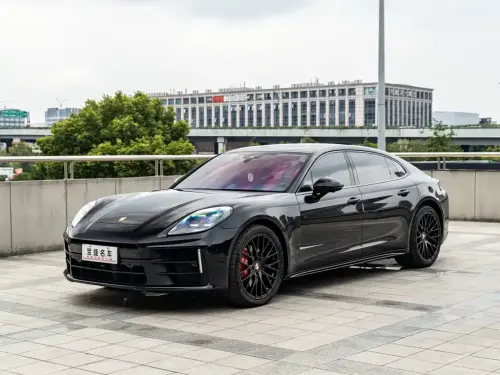 Porsche Panamera, 2024