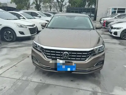 Volkswagen Passat, 2020