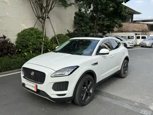 Jaguar E-PACE, 2021