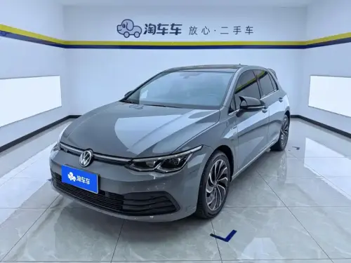 Volkswagen Golf, 2023