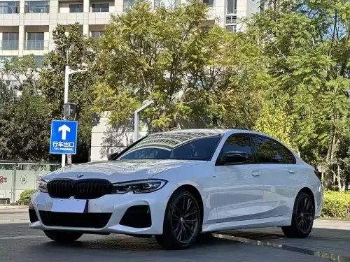 BMW 3-Series, 2021