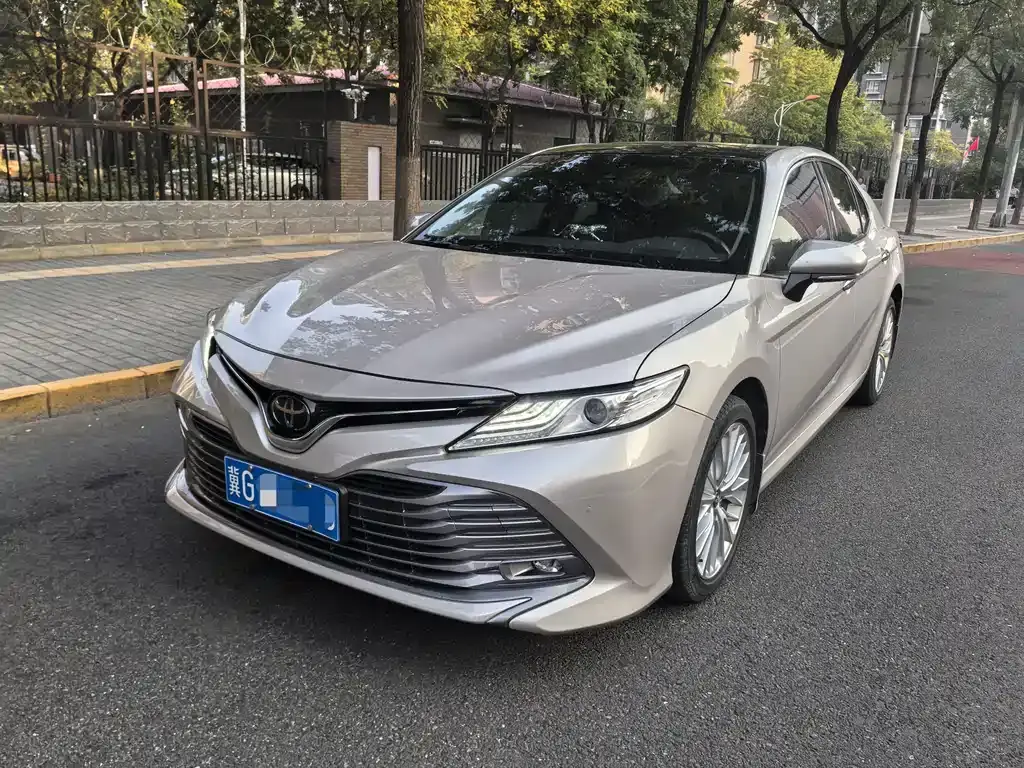 Toyota Camry, 2020