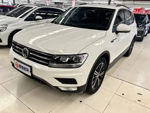 Volkswagen Tiguan, 2020