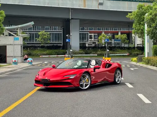 Ferrari SF90, 2025