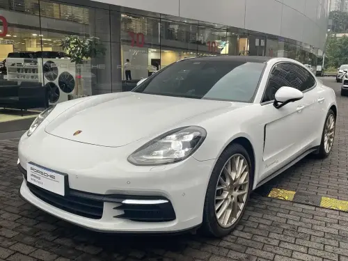 Porsche Panamera, 2020