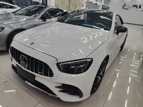 Mercedes-Benz E-Class, 2022